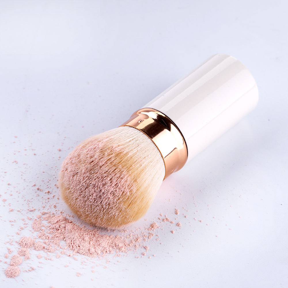 Luxurious Cosmetic Brushes