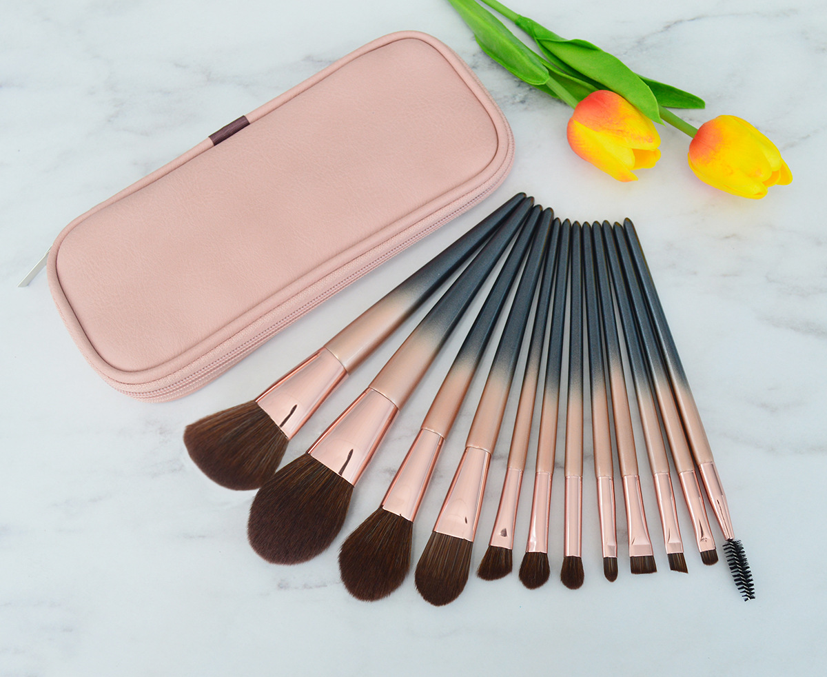 cosmetic brushes suppliers